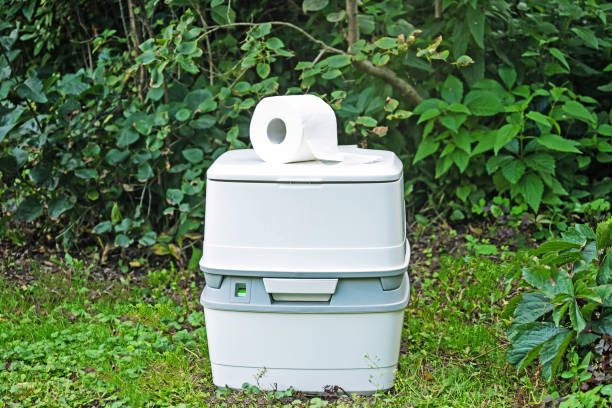 Best Portable bathroom rental  in Portales, NM